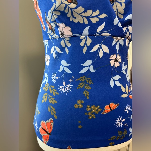 ๐ Ted Baker Kyoto Gardens Cross-over Top - Picture 7 of 17